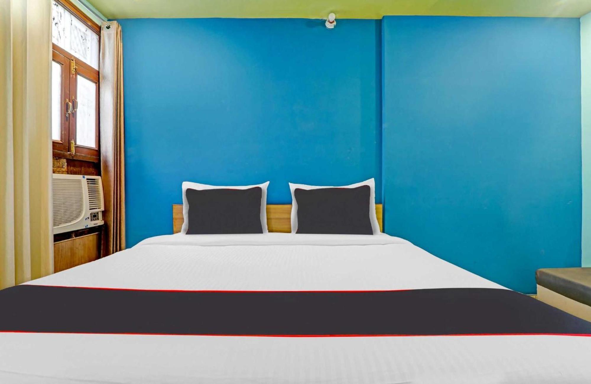 Collection O Premier Near Hazratganj Hotel Lucknow Exterior photo