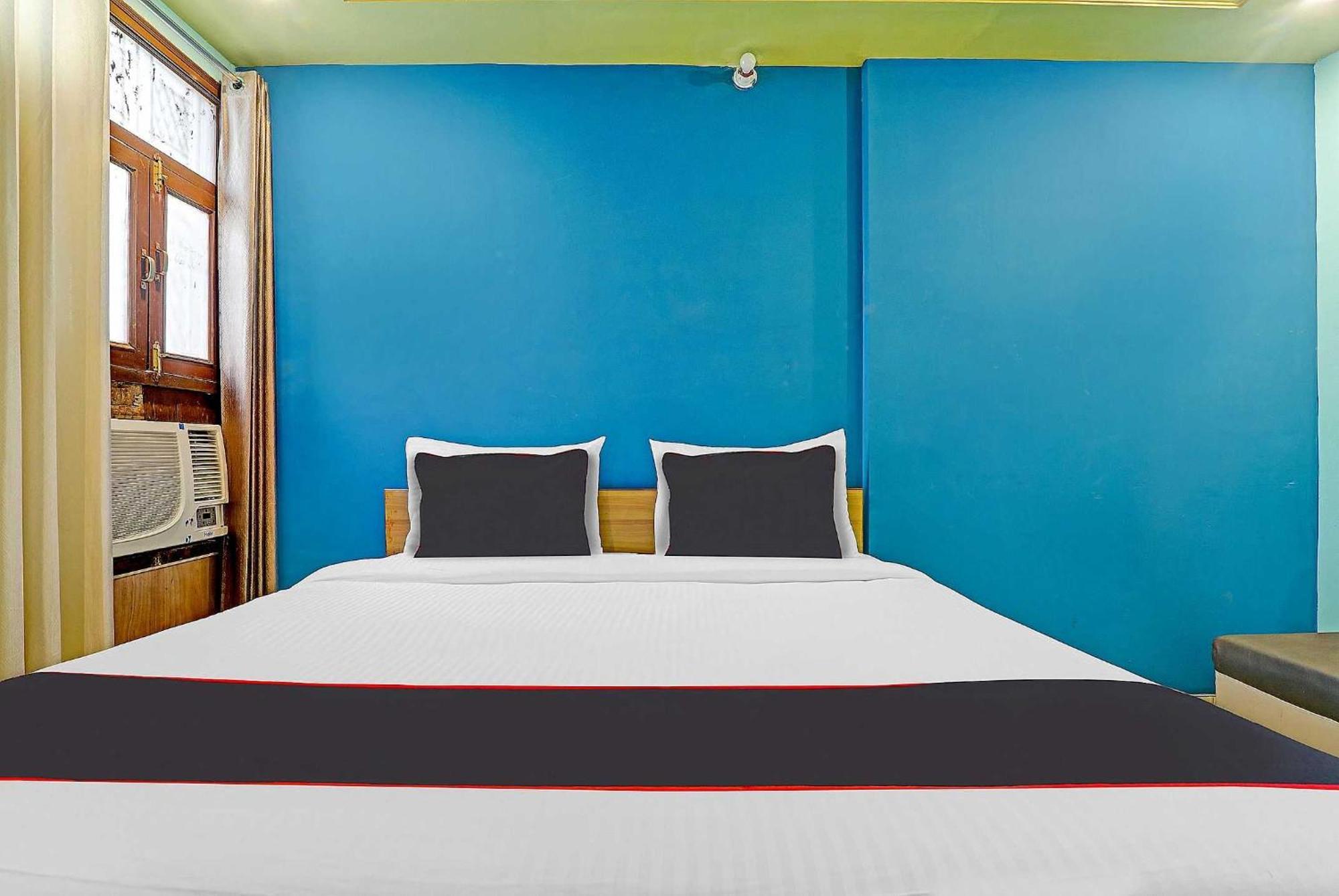Collection O Premier Near Hazratganj Hotel Lucknow Exterior photo